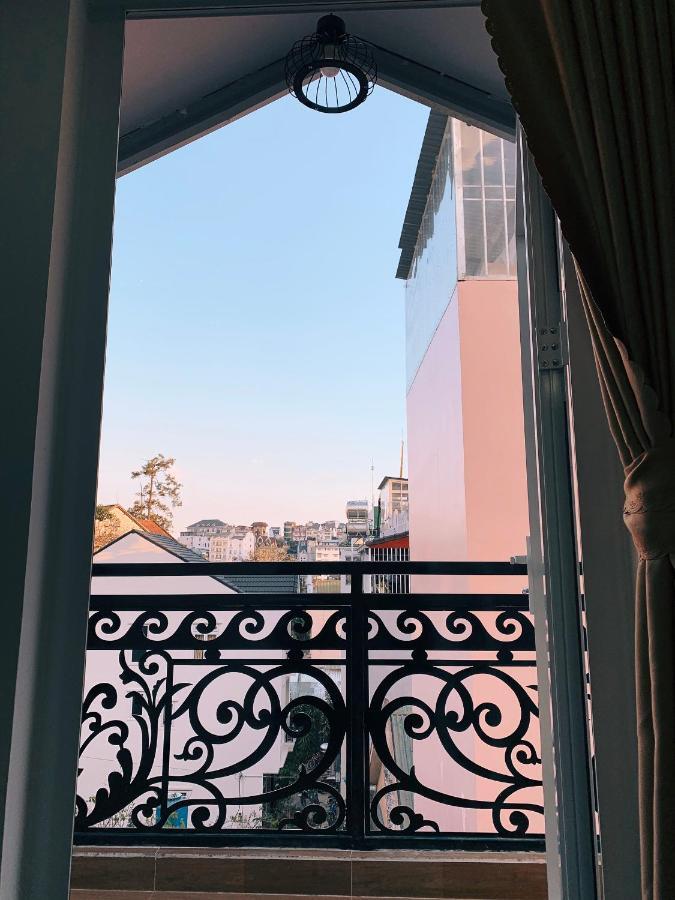 Trang Nguyen House 호텔 달랏 외부 사진