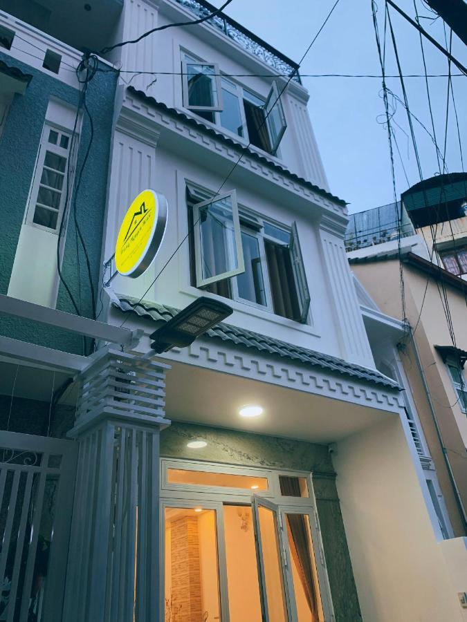Trang Nguyen House 호텔 달랏 외부 사진